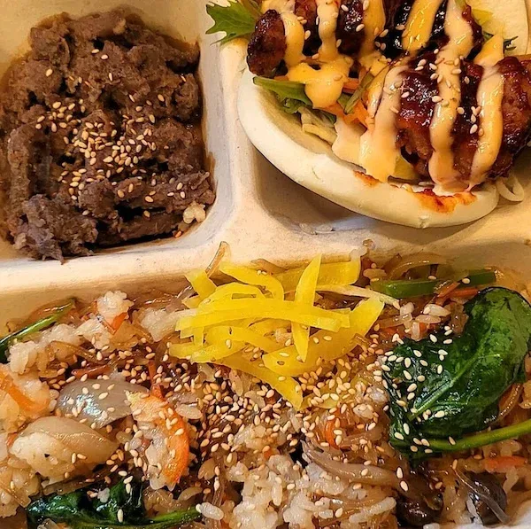 Korean party plate