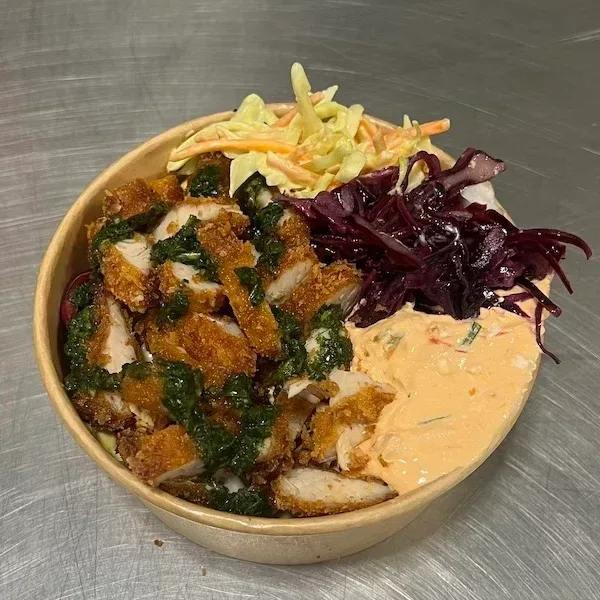 Salat Bowl - Crispy Chicken
