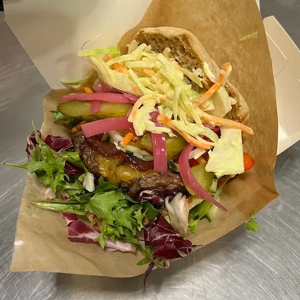 Pita - Grillet Oksebøf med kalvebacon