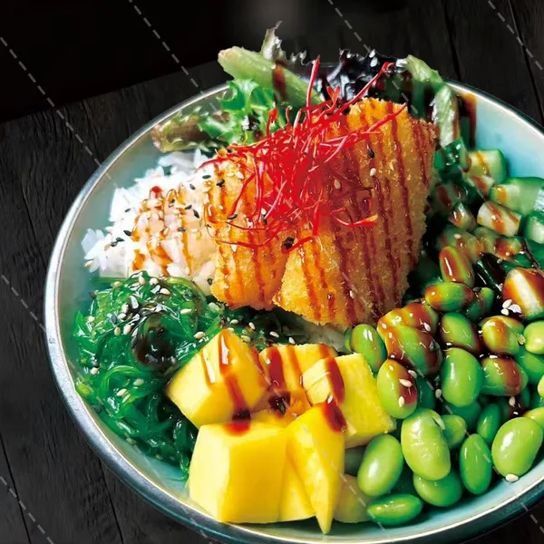 Crunch Salmon Bowl