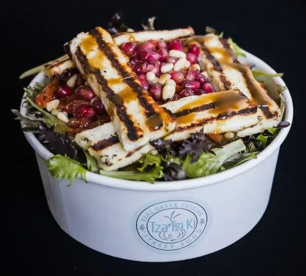 Halloumi salat