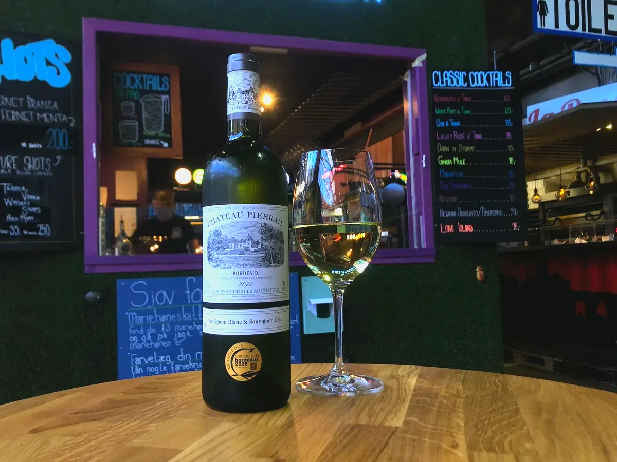 Chateau Pierrail Blanc